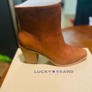 Lucky brand boots